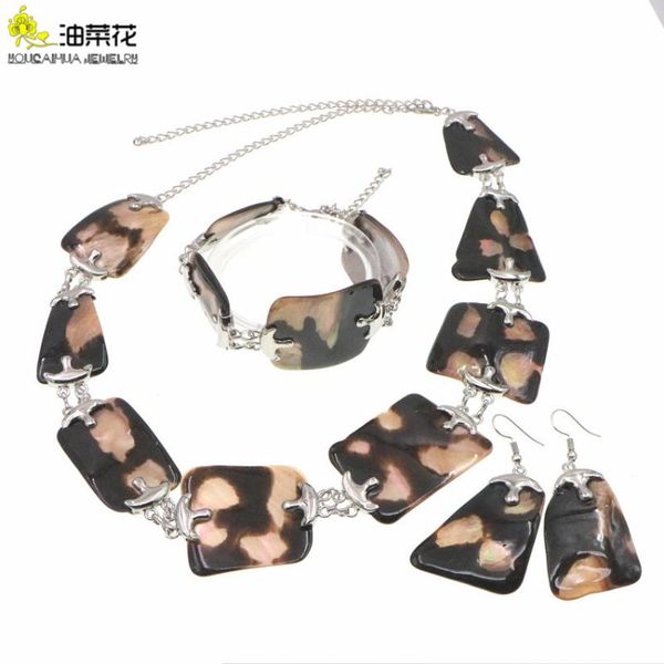 earrings & necklace fashion style natural zealand zebra shell bracelet earring set charm woman original jewelry banquet wedding gift, Silver
earrings & necklace fashion style natural zealand zebra shell bracelet earring set charm woman original jewelry banquet wedding gift, Silver