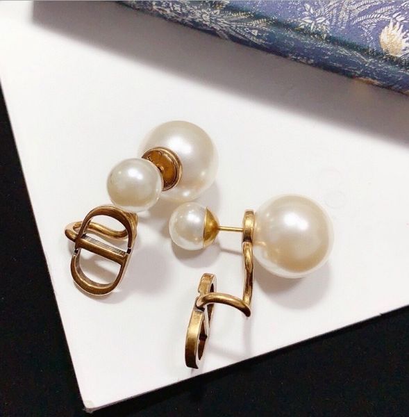 design jewelry fashion new pearl letter female fashion temperament versatile earrings ear clip earrings, Silver
design jewelry fashion new pearl letter female fashion temperament versatile earrings ear clip earrings, Silver
