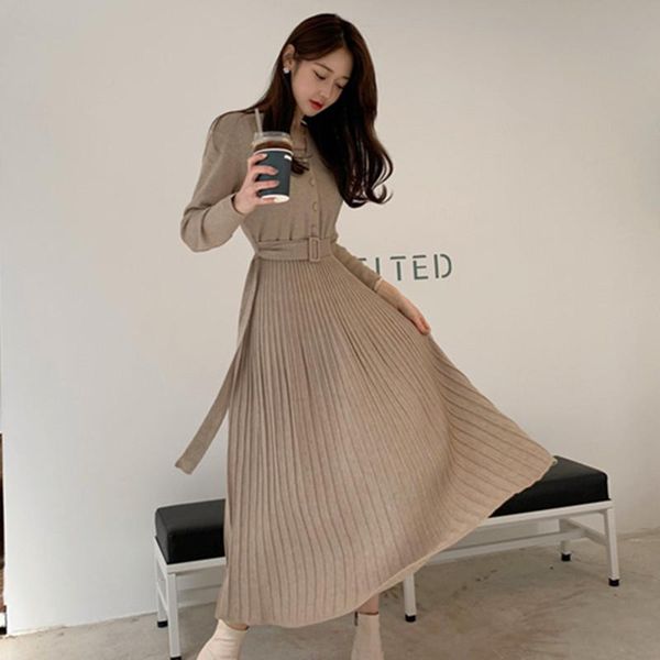 casual dresses 2021 autumn winter knit dress women v-neck belt pleated sweater elegant vintage a-line office long vestidos, Black;gray
casual dresses 2021 autumn winter knit dress women v-neck belt pleated sweater elegant vintage a-line office long vestidos, Black;gray