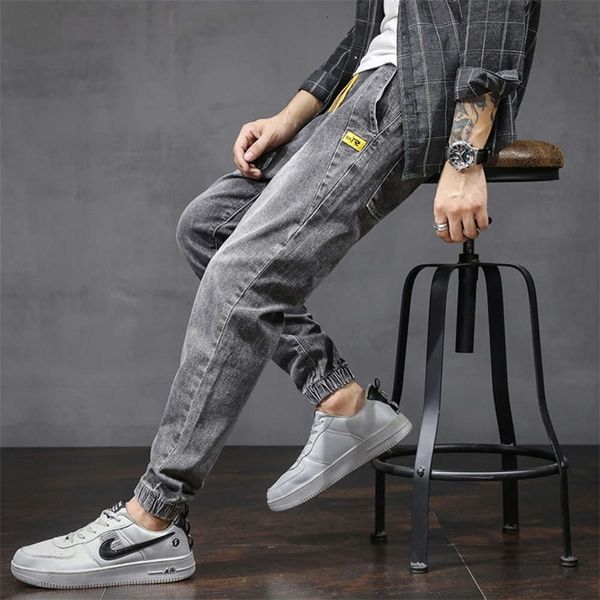 jeans versatile fashion men's trousers autumn casual loose leggings youth slim feet lov t74w, Blue
jeans versatile fashion men's trousers autumn casual loose leggings youth slim feet lov t74w, Blue
