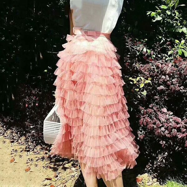 vgh patchwork ball gown skirt for women high waist perspective mesh ruffles loose sweet girl maxi skirts female fashion clothing 210421, Black
vgh patchwork ball gown skirt for women high waist perspective mesh ruffles loose sweet girl maxi skirts female fashion clothing 210421, Black