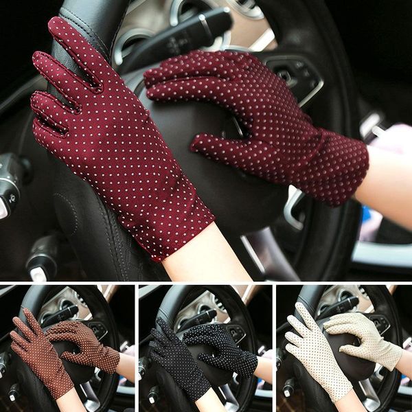 five fingers gloves fashion women wrist glove thin and short sunscreen soild summer dot protection knitted fabric mittens lady, Blue;gray
five fingers gloves fashion women wrist glove thin and short sunscreen soild summer dot protection knitted fabric mittens lady, Blue;gray