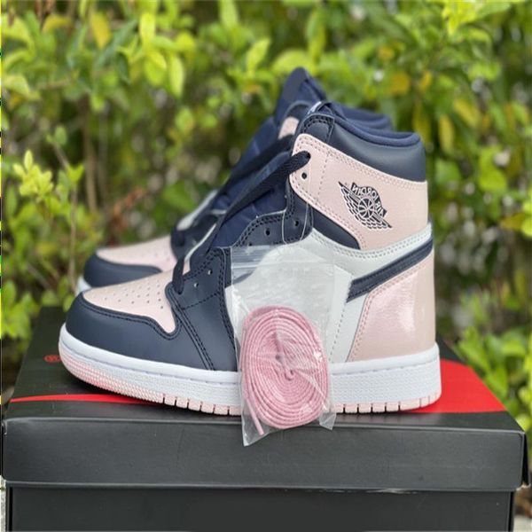 2022 release 1 high og bubble gum atmosphere shoes banned fearless gold toe white laser pink patent obsidian men women outdoor sports sneake, Black
2022 release 1 high og bubble gum atmosphere shoes banned fearless gold toe white laser pink patent obsidian men women outdoor sports sneake, Black