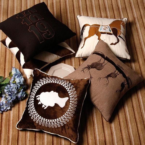 pillow cushion cover embroidery queen elk cojines decorativos para sofa decorative pillows coussin festival luxury cushions cushion/decorati
pillow cushion cover embroidery queen elk cojines decorativos para sofa decorative pillows coussin festival luxury cushions cushion/decorati