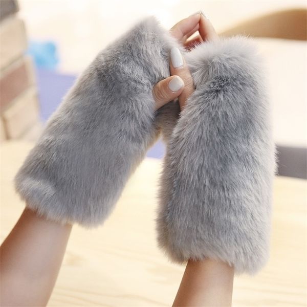 autumn and winter warm women's half finger exposed gloves korean imitation rabbit wool lovely outdoor long sleeve mouth protective, Black
autumn and winter warm women's half finger exposed gloves korean imitation rabbit wool lovely outdoor long sleeve mouth protective, Black