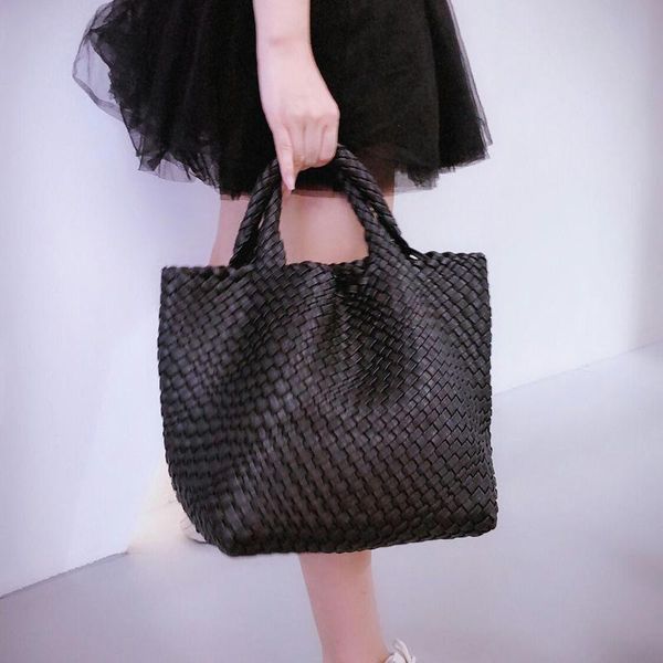 women bucket bag 2021 lamb pattern shopping bags large capacity handmade woven shoulder handbags cow leather
women bucket bag 2021 lamb pattern shopping bags large capacity handmade woven shoulder handbags cow leather