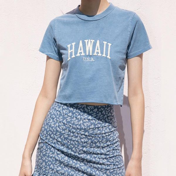 embroidery letters washed crop tee women t shirts with raw hem short sleeve cotton shirt in blue, White
embroidery letters washed crop tee women t shirts with raw hem short sleeve cotton shirt in blue, White