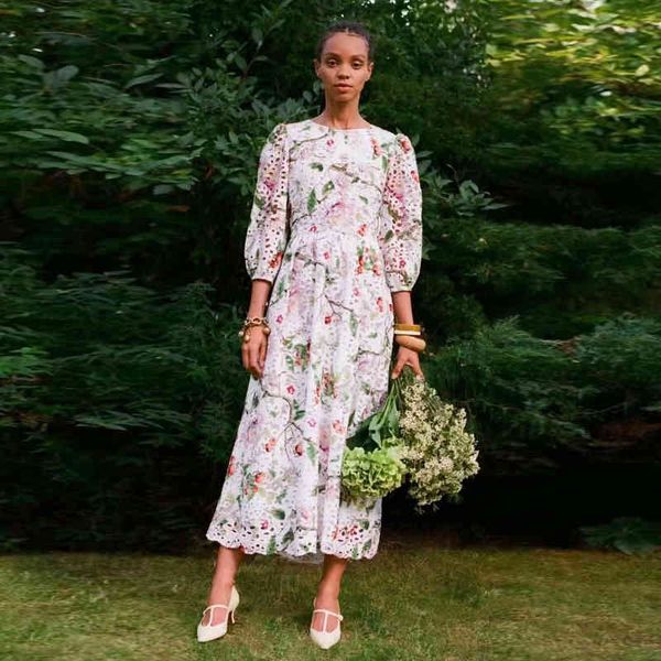 fashion designer 2021 spring summer party women embroidered printed elegant dress, Black;gray
fashion designer 2021 spring summer party women embroidered printed elegant dress, Black;gray