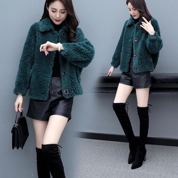 women's fur & faux 2021 women winter solid real wool coat lady genuine sheep shearing single breasted parka female vintage outerwear o1, Black
women's fur & faux 2021 women winter solid real wool coat lady genuine sheep shearing single breasted parka female vintage outerwear o1, Black