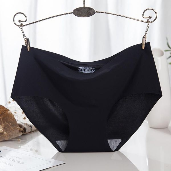 women's panties ice silk underwear seamless underpants one piece knickers middle waist briefs triangle, Black;pink
women's panties ice silk underwear seamless underpants one piece knickers middle waist briefs triangle, Black;pink