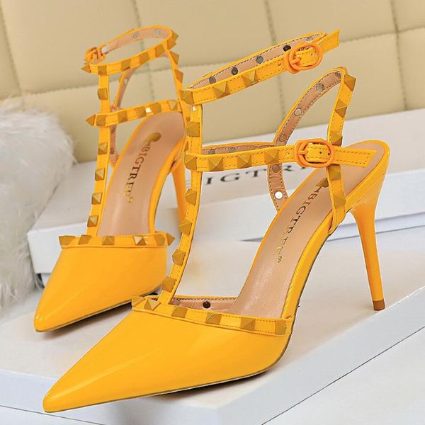 sandals 2021 women 9cm high heels rivets studded summer lady stiletto fetish yellow sandles gladiator pumps stripper shoes, Black
sandals 2021 women 9cm high heels rivets studded summer lady stiletto fetish yellow sandles gladiator pumps stripper shoes, Black