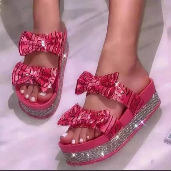 slippers shoes glitter slides low big size woman's platform butterfly-knot jelly 2021 summer rome crystal fabric scandals basic, Black
slippers shoes glitter slides low big size woman's platform butterfly-knot jelly 2021 summer rome crystal fabric scandals basic, Black