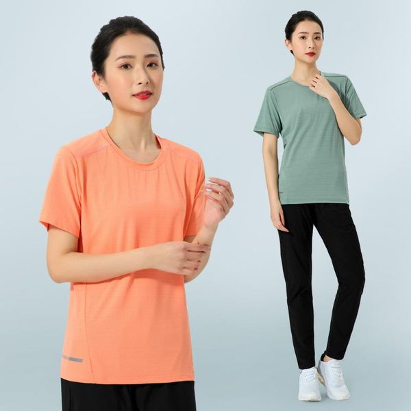 yoga shirt women quick dry running t-shirt sports shirts summer gym clothing short sleeve fitness group badminton jerseys, Black;blue
yoga shirt women quick dry running t-shirt sports shirts summer gym clothing short sleeve fitness group badminton jerseys, Black;blue