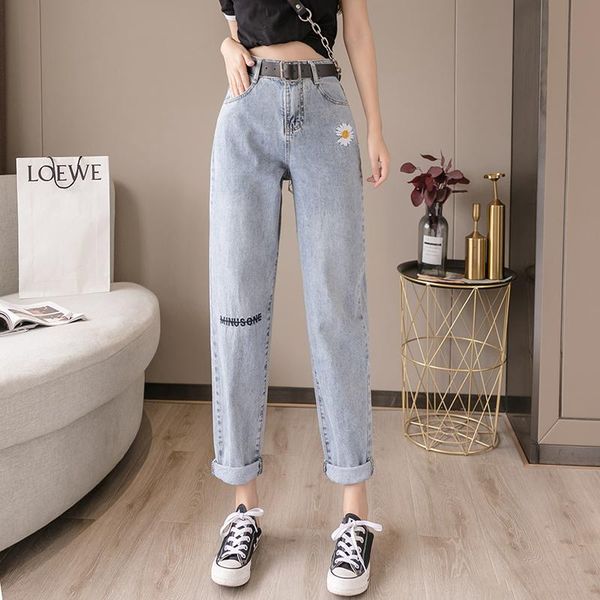 women's jeans 4xl women plus size hip hop embroidered little daisy flower high-waisted harem denim ankle-length pants 2021 summer trend, Blue
women's jeans 4xl women plus size hip hop embroidered little daisy flower high-waisted harem denim ankle-length pants 2021 summer trend, Blue