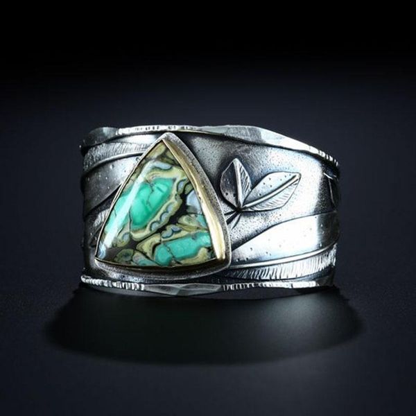 vintage triangular turquoises inlaid leaf carved rings ancient silver color green stone ring for men women luxury jewelry wedding, Slivery;golden
vintage triangular turquoises inlaid leaf carved rings ancient silver color green stone ring for men women luxury jewelry wedding, Slivery;golden