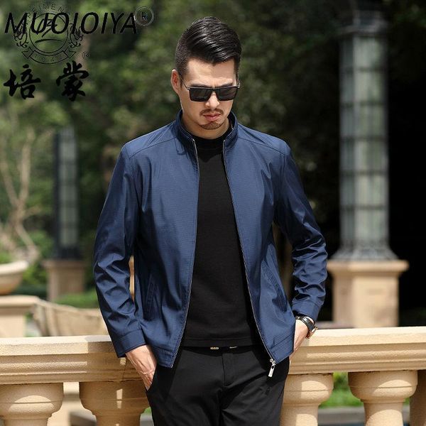 men's jackets 2021 spring autumn middle aged men's casual father stand collar zipper business coats male solid color thin overcoat, Black;brown
men's jackets 2021 spring autumn middle aged men's casual father stand collar zipper business coats male solid color thin overcoat, Black;brown