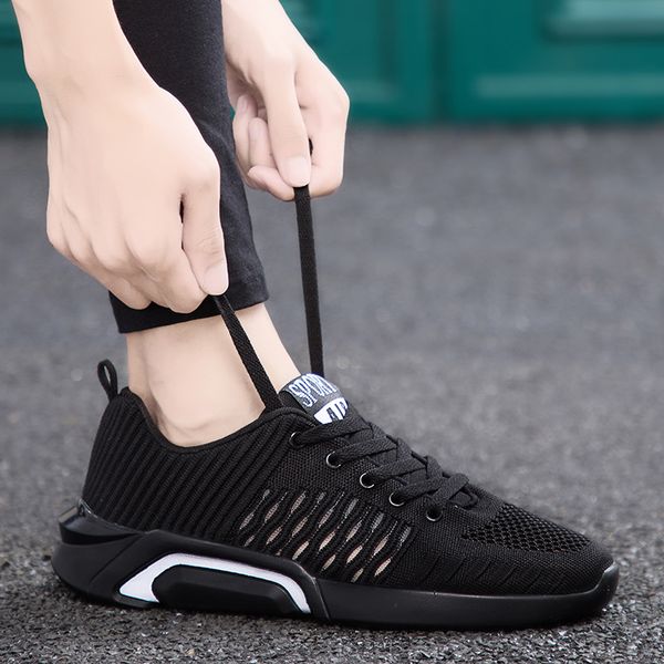 2021 arrival for mens womens sport running shoes fashion black white breathable runners outdoor sneakers size 39-44 wy10-1703
2021 arrival for mens womens sport running shoes fashion black white breathable runners outdoor sneakers size 39-44 wy10-1703