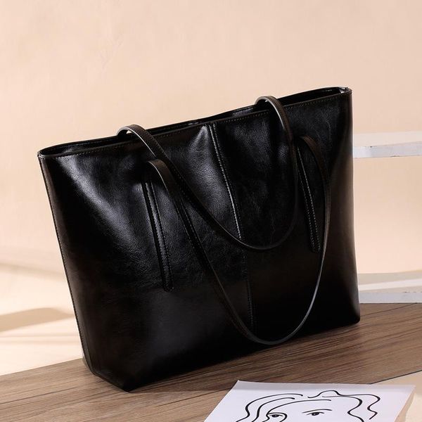 evening bags european and american fashion female bag large capacity shoulder versatile tote ladies handbag simple travel
evening bags european and american fashion female bag large capacity shoulder versatile tote ladies handbag simple travel
