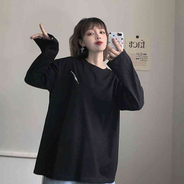 polos ytx492 korean version of red net loose thin black and white shirt around the neck embroidered with sleeves t-shirt
polos ytx492 korean version of red net loose thin black and white shirt around the neck embroidered with sleeves t-shirt