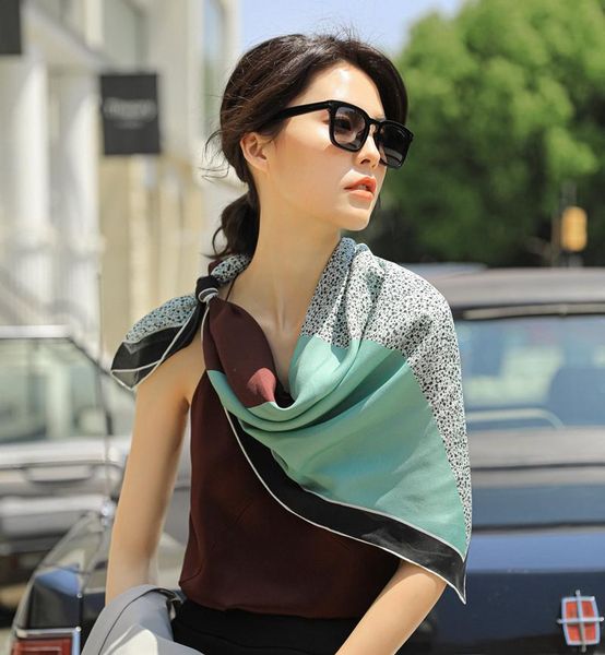 scarves 110*110cm silk scarf female summer sunscreen mulberry large square travel beach towel gift, Blue;gray
scarves 110*110cm silk scarf female summer sunscreen mulberry large square travel beach towel gift, Blue;gray
