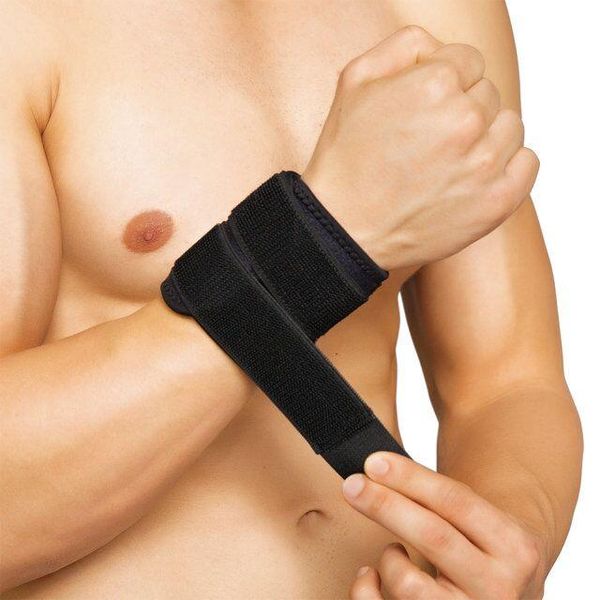 wrist support weing adjustable for men and women gym wrestling professional sports protection, Black;red
wrist support weing adjustable for men and women gym wrestling professional sports protection, Black;red