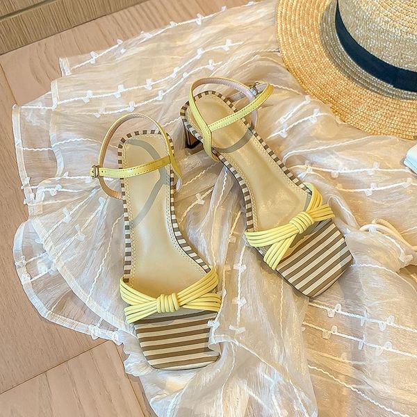 sandals fashion women 2021 summer mixed colors thick high heels pumps for genuine leather night club shoes woman, Black
sandals fashion women 2021 summer mixed colors thick high heels pumps for genuine leather night club shoes woman, Black