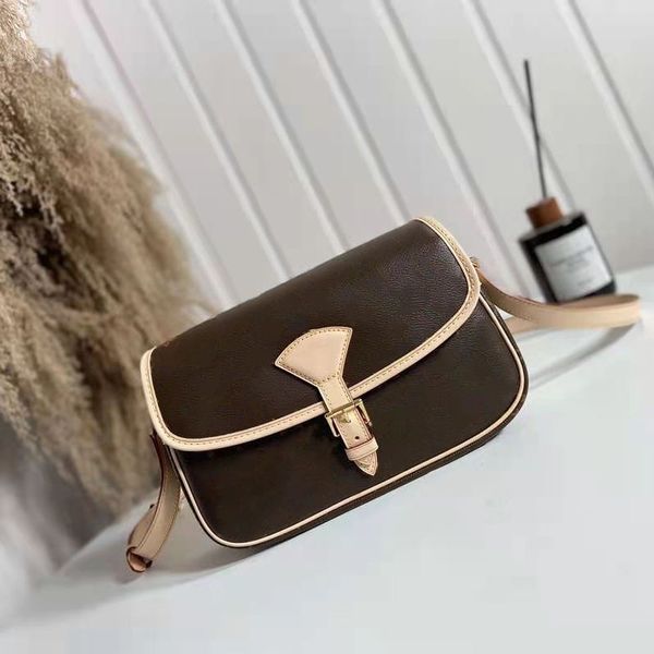 ladies classic shoulder bag designer leather handbag casual messenger is made of canvas material with practical pockets compartments
ladies classic shoulder bag designer leather handbag casual messenger is made of canvas material with practical pockets compartments