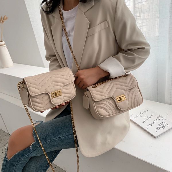 bag female 2021 texture lattice embroidered thread handbag fashion chain single shoulder messenger
bag female 2021 texture lattice embroidered thread handbag fashion chain single shoulder messenger
