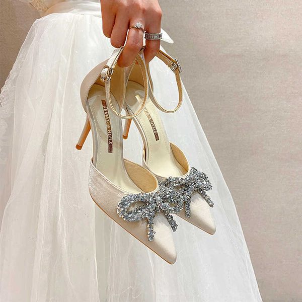 women's sandals 858-65 pointed high heel's line button bow casual single shoes in spring and summer 2022, Black
women's sandals 858-65 pointed high heel's line button bow casual single shoes in spring and summer 2022, Black