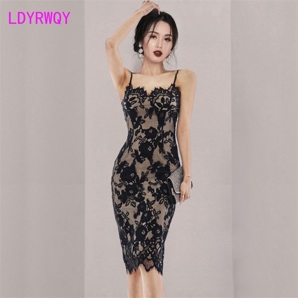 ldyrwqy summer korean version temperament lace v-neck slim dress office lady polyester 210416, Black;gray
ldyrwqy summer korean version temperament lace v-neck slim dress office lady polyester 210416, Black;gray