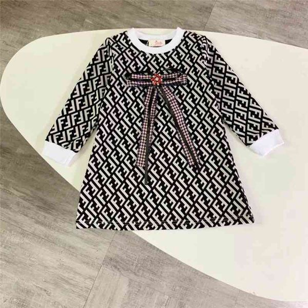 spring and autumn girls' dress baby net red foreign style children's personality fashion brand small fragrance princess skirt, Red;yellow 
spring and autumn girls' dress baby net red foreign style children's personality fashion brand small fragrance princess skirt, Red;yellow