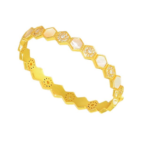 bangle fashion simple exaggerated zircon women's bracelets jewelry charm luxury gold punk color natural stones customized, Black
bangle fashion simple exaggerated zircon women's bracelets jewelry charm luxury gold punk color natural stones customized, Black