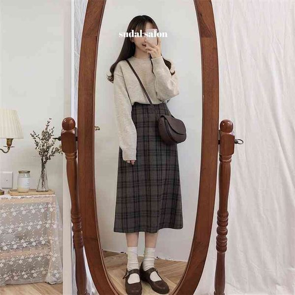 plaid women skirts new autumn plus size skirt female vintage jupe femme faldas mujer high waist school girls mid carf mujer 210412, Black
plaid women skirts new autumn plus size skirt female vintage jupe femme faldas mujer high waist school girls mid carf mujer 210412, Black