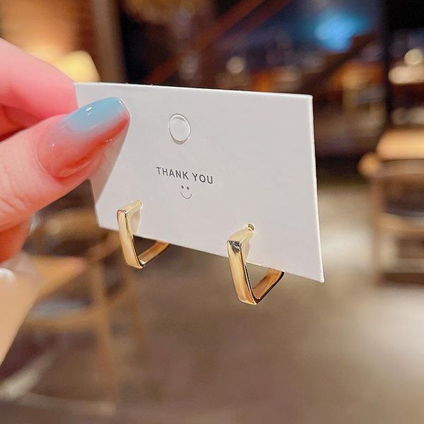 hoop & huggie geometric metal design 2021 casual earring for women girls luxurious party, Golden;silver
hoop & huggie geometric metal design 2021 casual earring for women girls luxurious party, Golden;silver