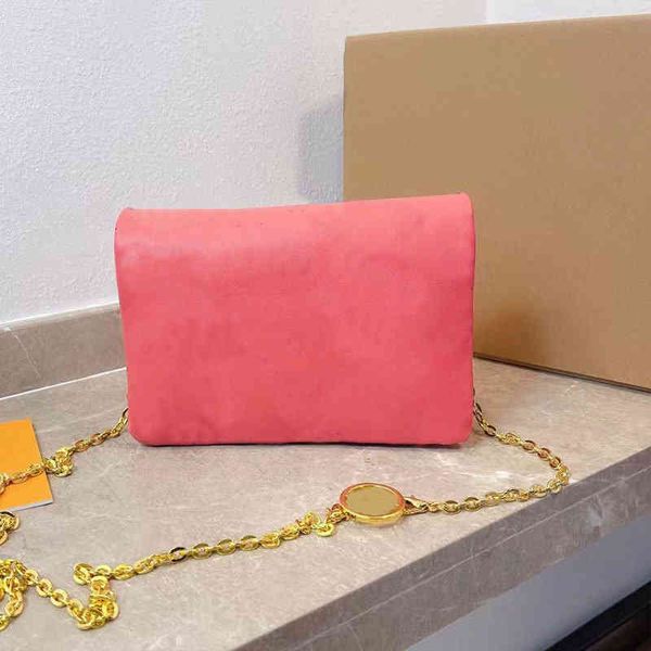 large-capacity handbagshand held single shoulder diagonal chain small bag women leather old flower pack ladies flip walletdesigner bags
large-capacity handbagshand held single shoulder diagonal chain small bag women leather old flower pack ladies flip walletdesigner bags