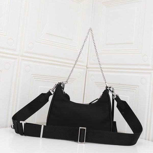 2021 women bag nylon crossbody pochette mini clutch handbag for designer bags chain key pouch luxuryss hob wcfdi, Red;black
2021 women bag nylon crossbody pochette mini clutch handbag for designer bags chain key pouch luxuryss hob wcfdi, Red;black