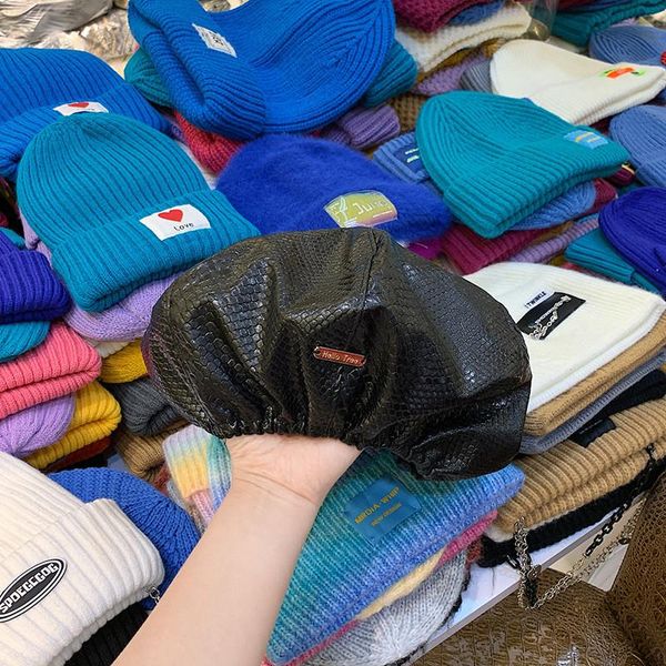 berets 202108-xx ins atutumn stone grain faux leather fashionn metal plate street lady beret hat men women leisure painter, Blue;gray
berets 202108-xx ins atutumn stone grain faux leather fashionn metal plate street lady beret hat men women leisure painter, Blue;gray