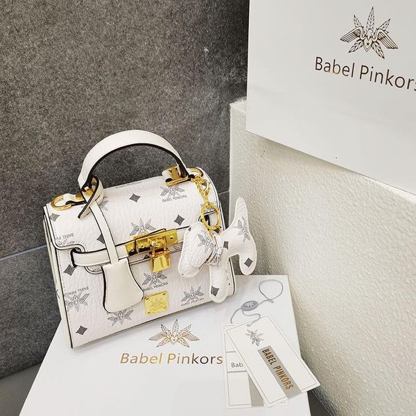 evening bags tote for women 2021 fashion genuine leather all-match printing small square bag shoulder satchels sac luxe
evening bags tote for women 2021 fashion genuine leather all-match printing small square bag shoulder satchels sac luxe