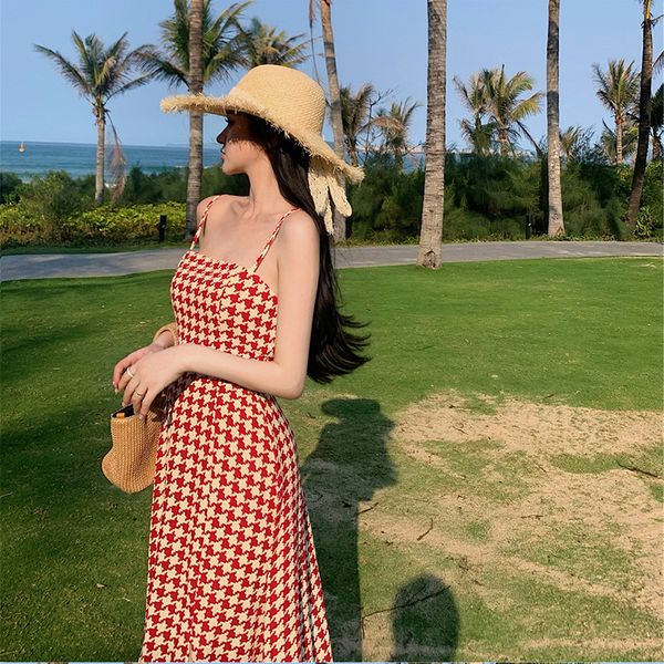 2021 new gentle style simple dress women retro sling skirt plaid dresses harajuku dress vintage large size dress women, Black;gray
2021 new gentle style simple dress women retro sling skirt plaid dresses harajuku dress vintage large size dress women, Black;gray