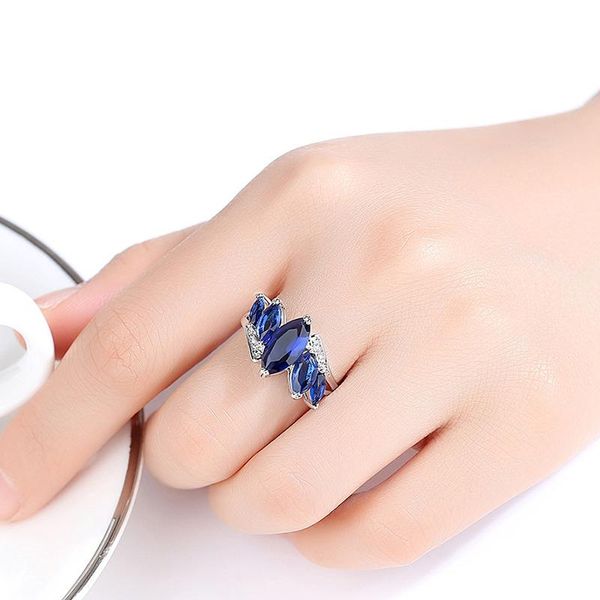 cluster rings female crystal zircon stone ring for woman purple green water blue wedding band jewelry promise engagement, Golden;silver
cluster rings female crystal zircon stone ring for woman purple green water blue wedding band jewelry promise engagement, Golden;silver