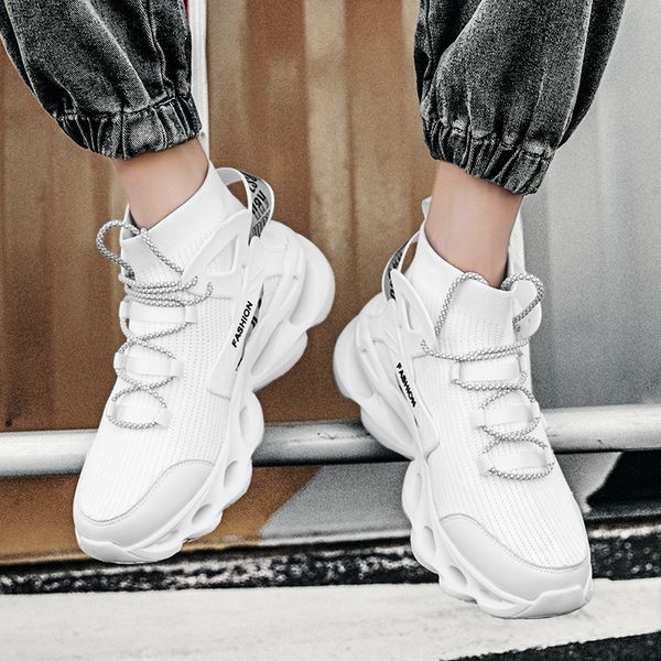 2021 men running shoes black yellow white fashion mens trainers breathable sports sneakers size 39-46 eq, White;red
2021 men running shoes black yellow white fashion mens trainers breathable sports sneakers size 39-46 eq, White;red