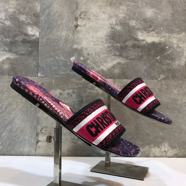 d family embroidered letter one line slippers flat bottom 2021 new summer fashion leisure beach sandals for women ysj, Black
d family embroidered letter one line slippers flat bottom 2021 new summer fashion leisure beach sandals for women ysj, Black