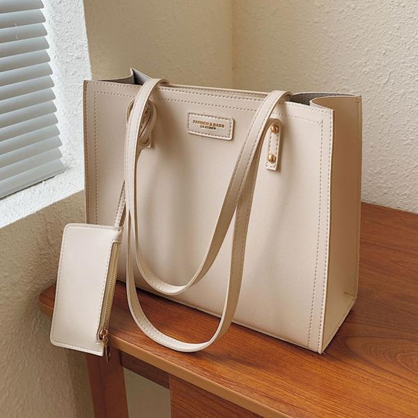 evening bags high-quality casual ladies large-capacity shoulder bag 2021 female trendy simple korean commuter tote
evening bags high-quality casual ladies large-capacity shoulder bag 2021 female trendy simple korean commuter tote
