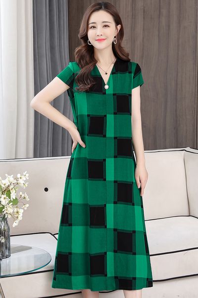 summer dress plus size vintage plaid women loose long elegant 2021 casual short sleeve ladies skirts v-neck mid-calf sundress, White;black
summer dress plus size vintage plaid women loose long elegant 2021 casual short sleeve ladies skirts v-neck mid-calf sundress, White;black
