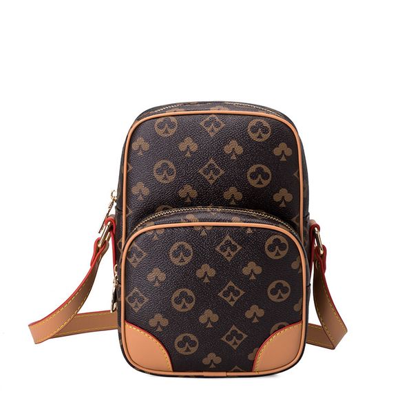 factory wholesale men's and women's single shoulder printed small slanting cross business mobile phone vertical men's bag lei
factory wholesale men's and women's single shoulder printed small slanting cross business mobile phone vertical men's bag lei