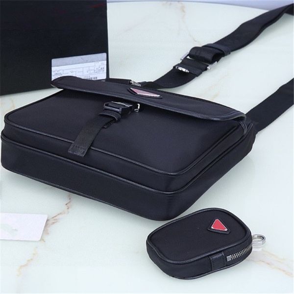 2021 new ladies black nylon sports casual shoulder bag messenger bag commuter bag mmm
2021 new ladies black nylon sports casual shoulder bag messenger bag commuter bag mmm