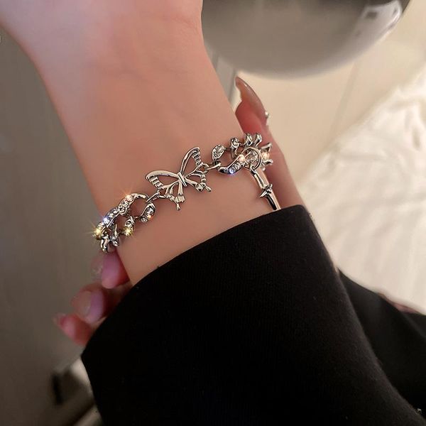 charm bracelets butterfly cross bracelet rhinestone inlaid thick chain shiny fashion personality gift for women girls xrq88, Golden;silver
charm bracelets butterfly cross bracelet rhinestone inlaid thick chain shiny fashion personality gift for women girls xrq88, Golden;silver