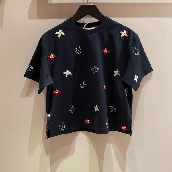 women's t-shirt exquisitely embroidered short wild short-sleeved women casual fashion design tide dark blue clothes summer, White
women's t-shirt exquisitely embroidered short wild short-sleeved women casual fashion design tide dark blue clothes summer, White