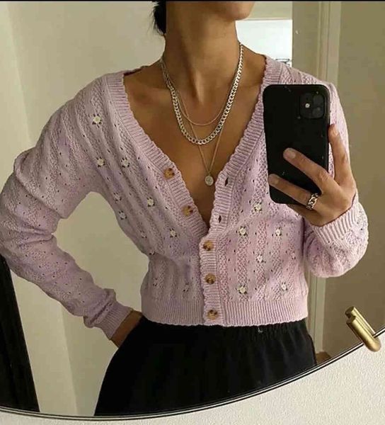 knitted hollow out floral embriodery pink crop cardigans women autumn winter lonf sleeve casual green cardigans 210415, White;black
knitted hollow out floral embriodery pink crop cardigans women autumn winter lonf sleeve casual green cardigans 210415, White;black