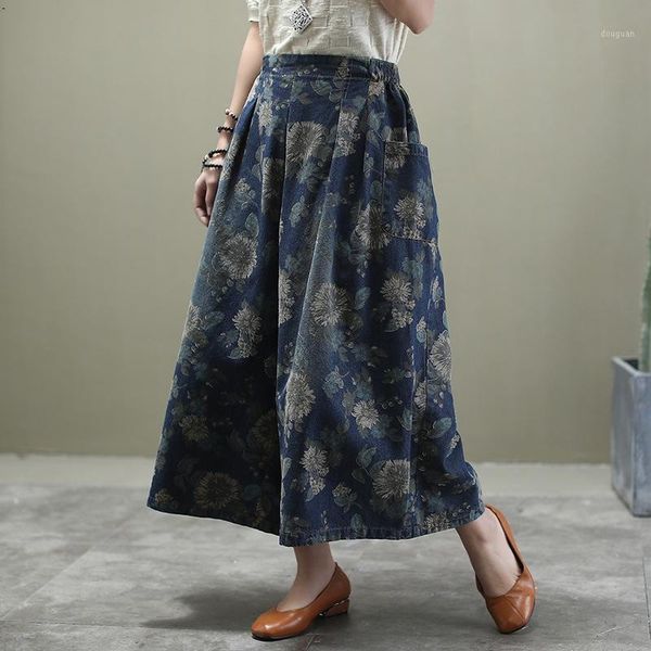 women's pants & capris girl spring national style retro large size jeans wide leg printed pockets elastic waist wild women, Black;white
women's pants & capris girl spring national style retro large size jeans wide leg printed pockets elastic waist wild women, Black;white